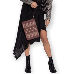 Michael Kors Jet Set Large Zip Pouch